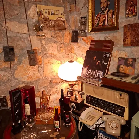 Komani Hideout Hébergement de vacances Podgorica